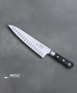 MAC Professional japonský šéfkuchařský nůž s dutým vroubkováním 200 mm