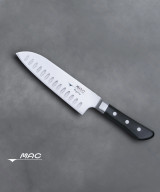 MAC Professional japonský kuchařský nůž Santoku 170 mm