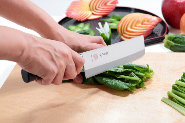 MAC Japanese japonský kuchařský nůž na zeleninu Nakiri 165mm